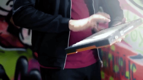 键盘“马杀鸡”，大屏酷又炫 ｜未来的视听盛宴 (2).gif